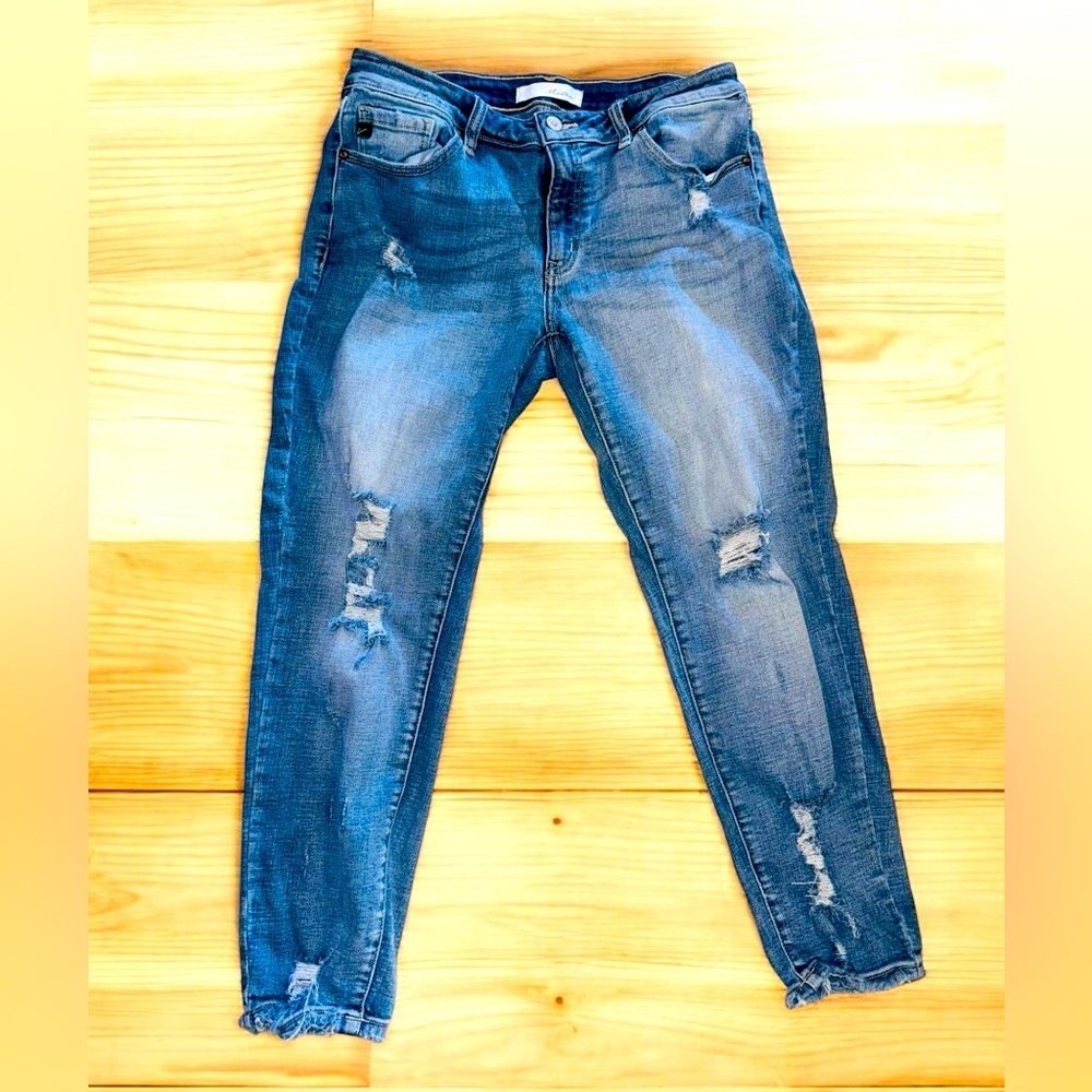 Kancan Skinny Jeans Womens 13/30 High Rise Light Wash Distressed Stretchy Denim